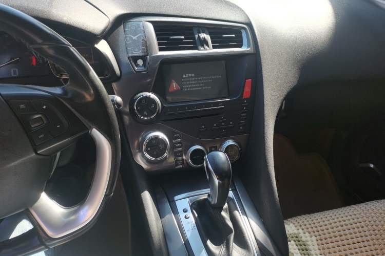 Used DS 5 2013 1.6T Elegant Edition THP160 Audio And AC Panel