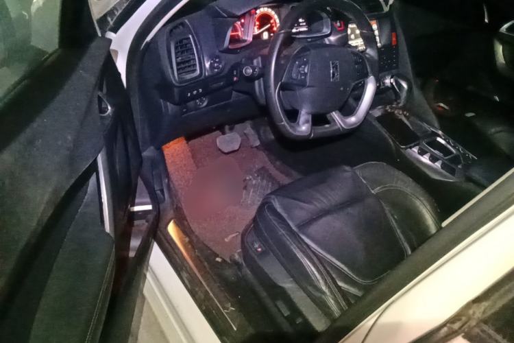 Used DS 5 2013 1.6T Luxury Edition THP160 Driver Seat