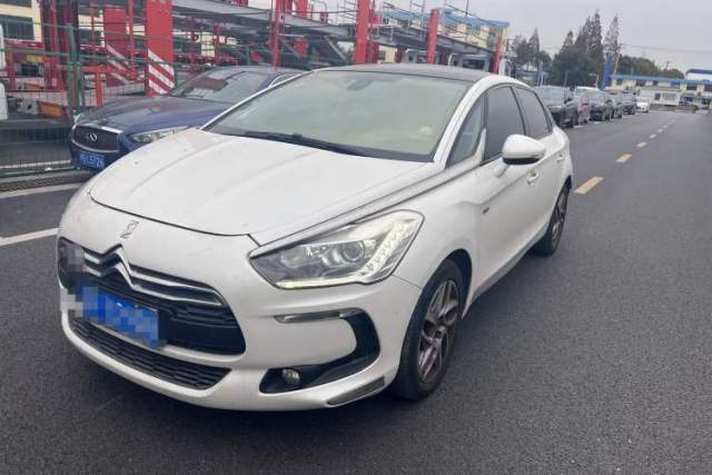 Used DS 5 2013 1.6T Elegant Edition THP160