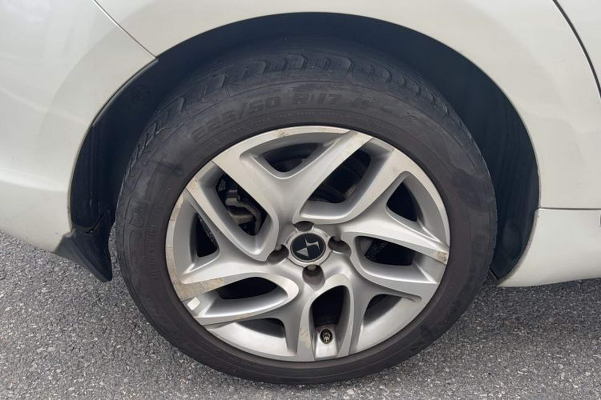 Used DS 5 2013 1.6T Elegant Edition THP160 Exterior 5