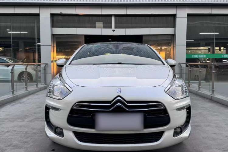 Used DS 5 2013 1.6T Elegant Edition THP160 Exterior 5