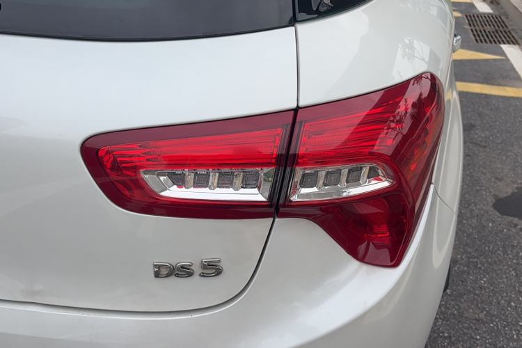 Used DS 5 2013 1.6T Elegant Edition THP160 Exterior 6