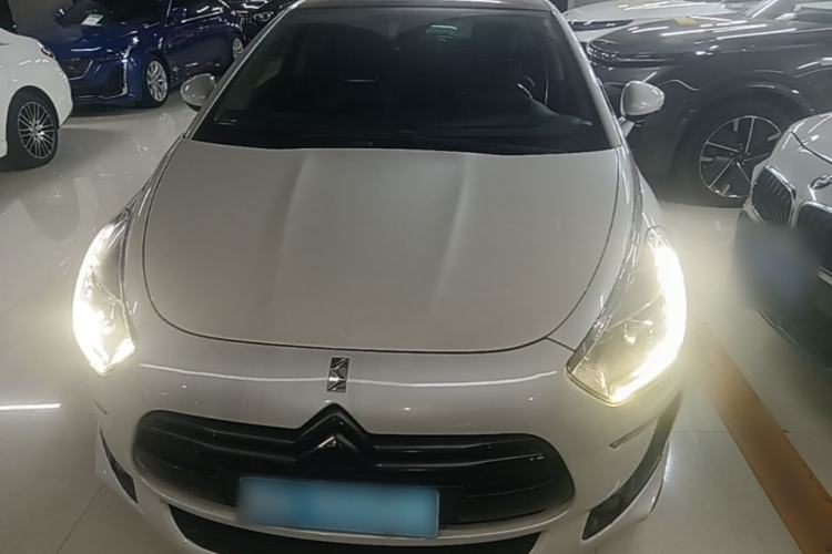 Used DS 5 2013 1.6T Elegant Edition THP200 Front