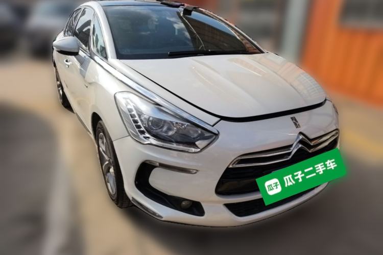 Used DS 5 2013 1.6T Luxury Edition THP160 Front Right 45 Deg