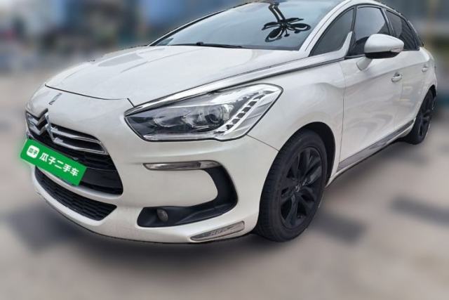 Used DS 5 2013 1.6T Luxury Edition THP160