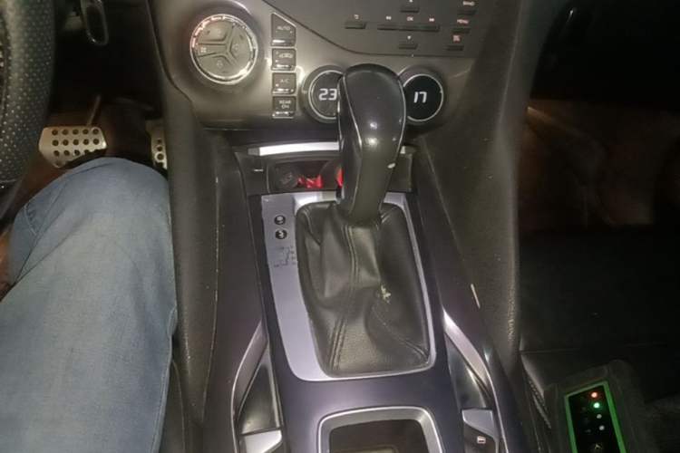 Used DS 5 2013 1.6T Elegant Edition THP200 Gear Lever