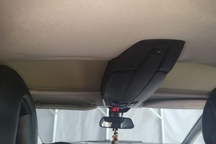 Used DS 5 2013 1.6T Luxury Edition THP160 Headliner