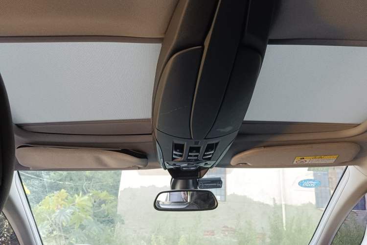 Used DS 5 2013 1.6T Luxury Edition THP160 Headliner