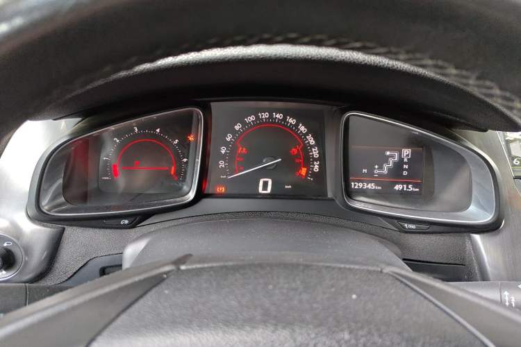 Used DS 5 2013 1.6T Luxury Edition THP200 Instrument Cluster
