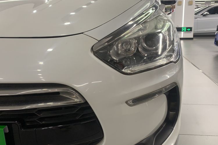Used DS 5 2013 1.6T Elegant Edition THP160 Left Front Headlight