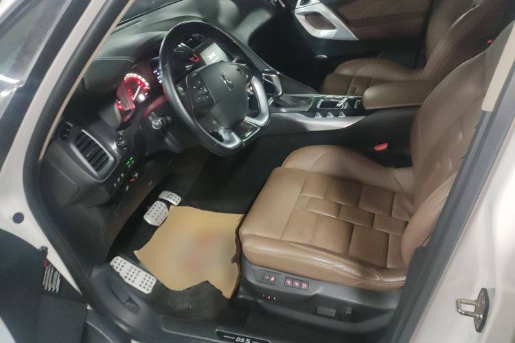 Used DS 5 2013 1.6T Prestige Edition THP200 Left Front Seat