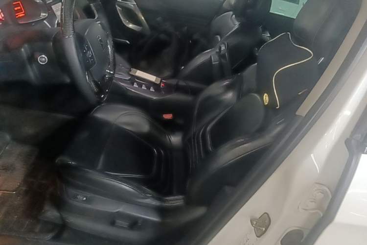 Used DS 5 2013 1.6T Elegant Edition THP200 Left Front Seat