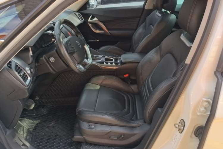 Used DS 5 2013 1.6T Luxury Edition THP160 Left Front Seat