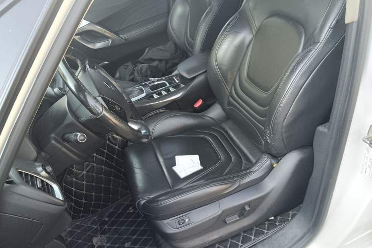 Used DS 5 2013 1.6T Luxury Edition THP160 Left Front Seat