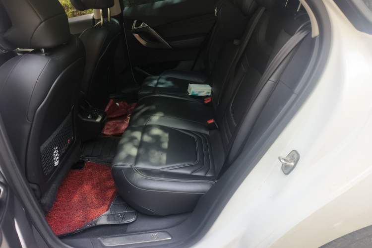 Used DS 5 2013 1.6T Luxury Edition THP200 Left Rear Seat