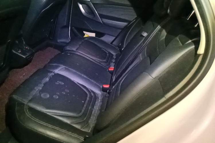 Used DS 5 2013 1.6T Luxury Edition THP160 Left Rear Seat