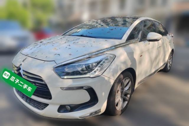 Used DS 5 2013 1.6T Luxury Edition THP200