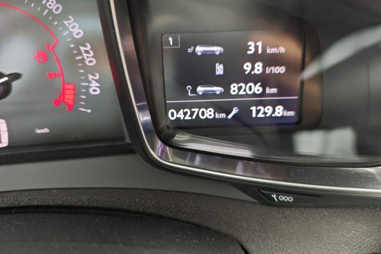 Used DS 5 2013 1.6T Prestige Edition THP200 Odometer Close Up