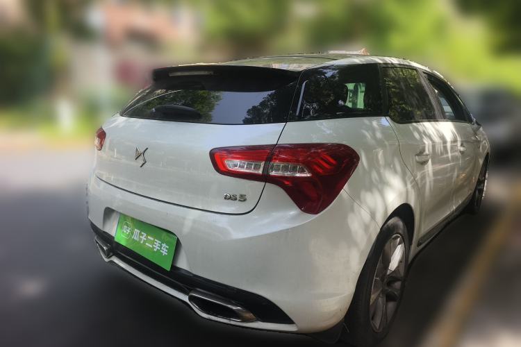 Used DS 5 2013 1.6T Luxury Edition THP200 Rear Right 45 Deg