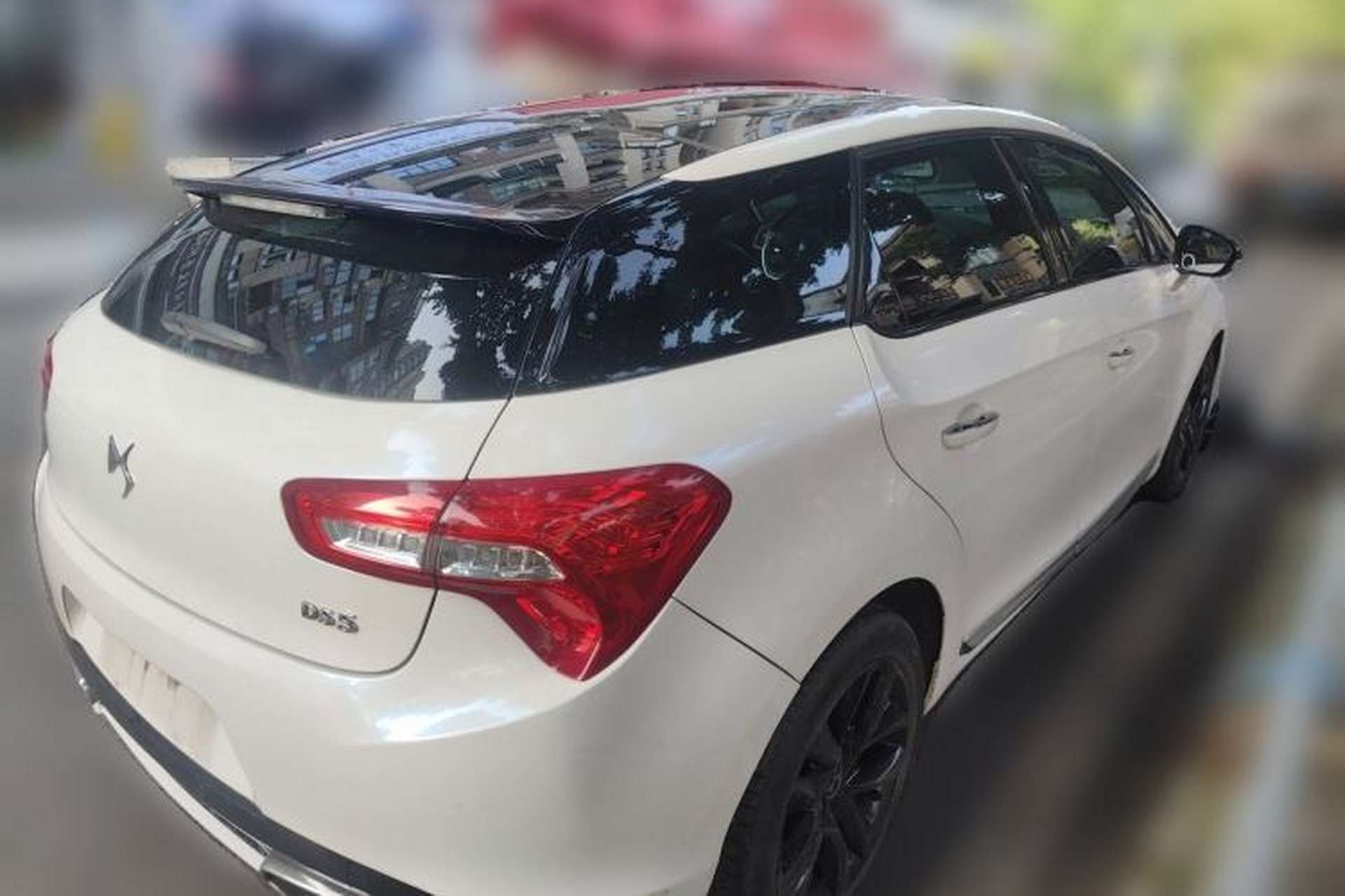 Used DS 5 2013 1.6T Luxury Edition THP200 Rear Right 45 Deg