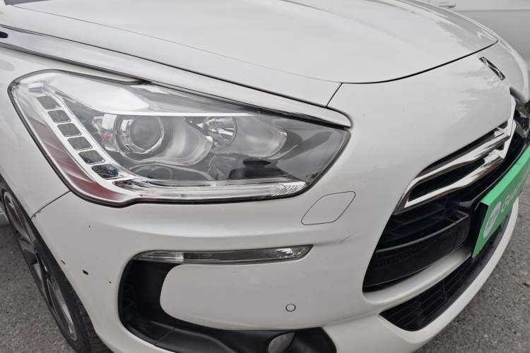 Used DS 5 2013 1.6T Prestige Edition THP200 Right Front Headlight
