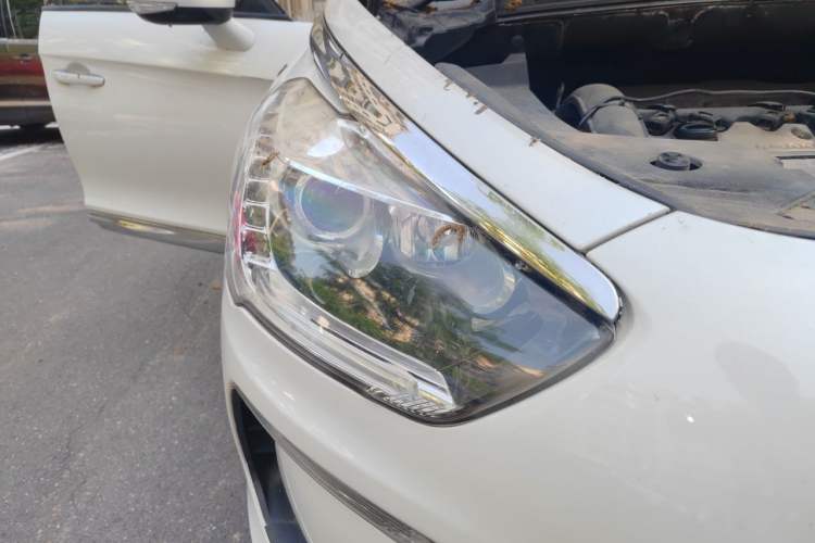 Used DS 5 2013 1.6T Luxury Edition THP200 Right Front Headlight