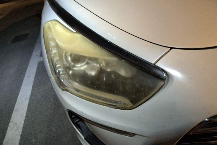 Used DS 5 2013 1.6T Luxury Edition THP160 Right Front Headlight
