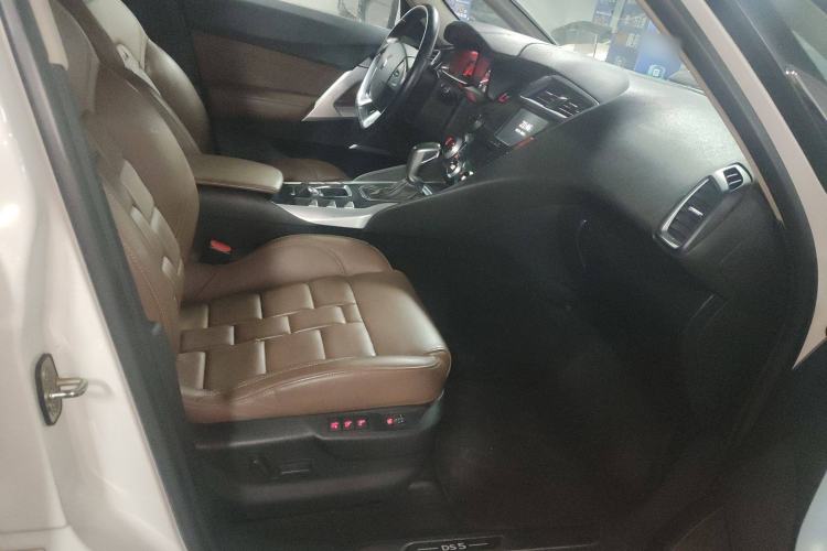 Used DS 5 2013 1.6T Prestige Edition THP200 Right Front Seat