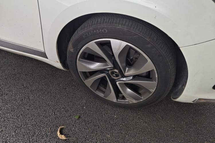 Used DS 5 2013 1.6T Luxury Edition THP200 Right Front Wheel Hub