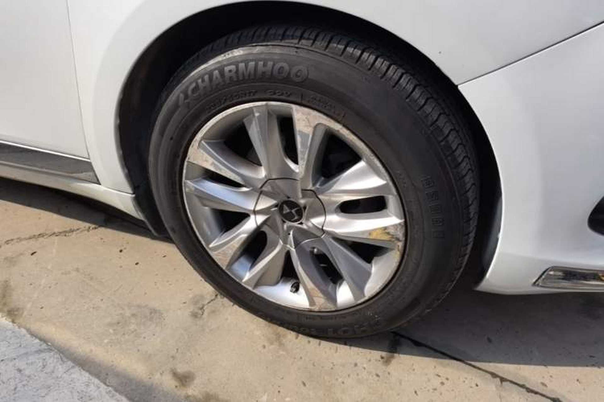 Used DS 5 2013 1.6T Luxury Edition THP160 Right Front Wheel Hub
