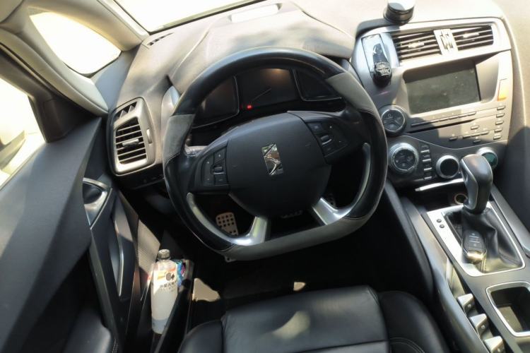 Used DS 5 2013 1.6T Luxury Edition THP200 Steering Wheel