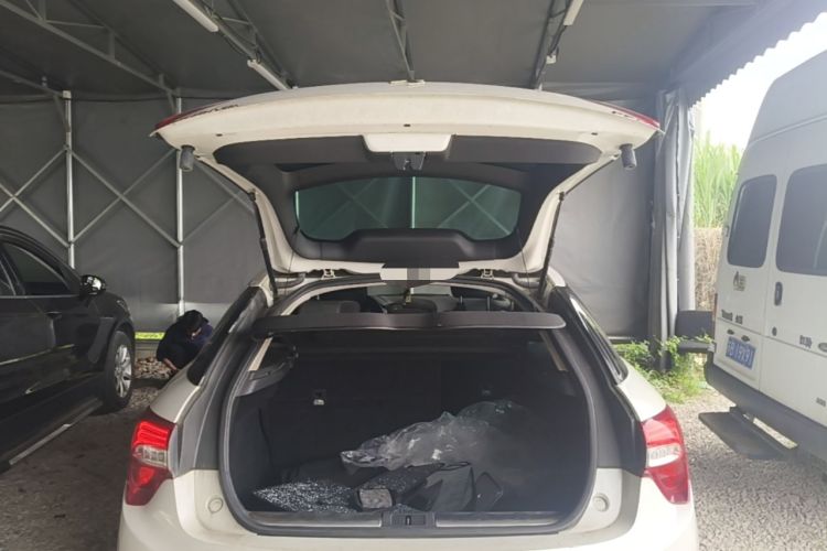 Used DS 5 2013 1.6T Luxury Edition THP160 Trunk