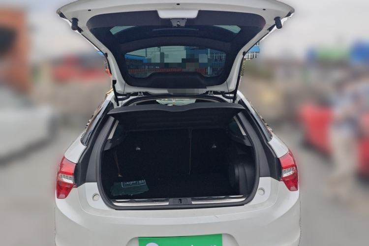 Used DS 5 2013 1.6T Prestige Edition THP200 Trunk