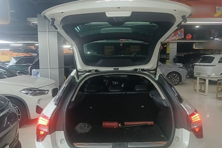 Used DS 5 2013 1.6T Elegant Edition THP200 Trunk