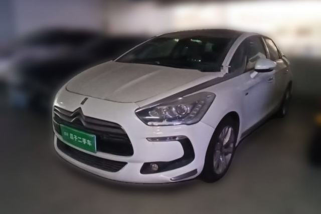 Used DS 5 2013 1.6T Luxury Edition THP160