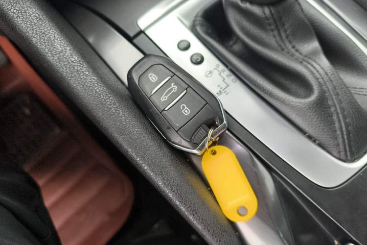 Used DS 5 2013 1.6T Elegant Edition THP160 Vehicle Key