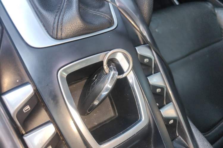 Used DS 5 2013 1.6T Luxury Edition THP200 Vehicle Key