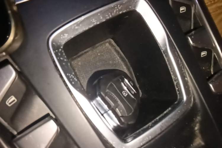 Used DS 5 2013 1.6T Luxury Edition THP160 Vehicle Key