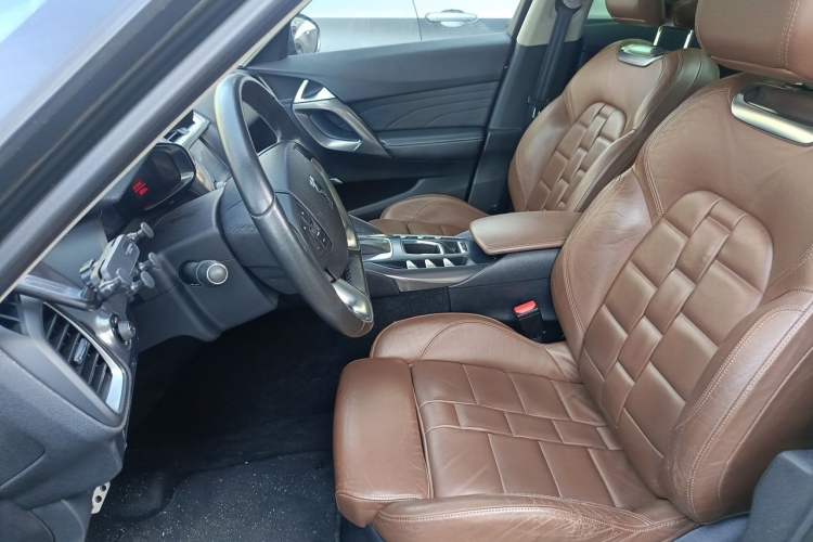 Used DS 5 2014 1.6T Luxury Edition THP160 Left Front Seat
