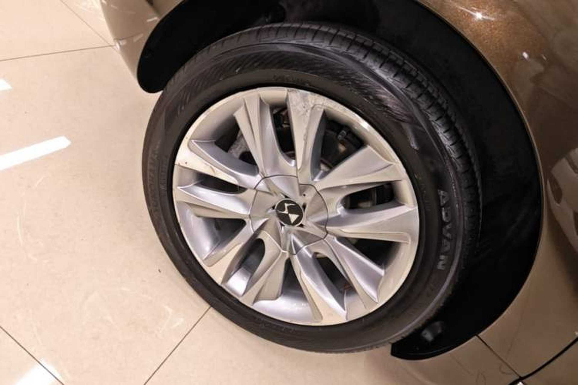 Used DS 5 2014 1.6T Luxury Edition THP200 Right Rear Wheel Hub