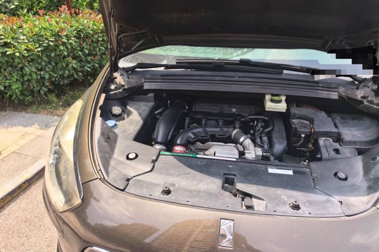 Used DS 5 2014 1.6T Elegant Version THP160 Engine Bay Right