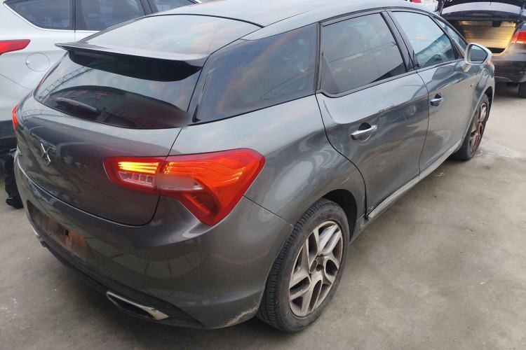 Used DS 5 2014 1.6T Elegant Version THP160 Exterior 5