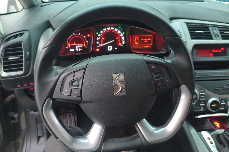 Used DS 5 2014 1.6T Elegant Version THP160 Steering Wheel