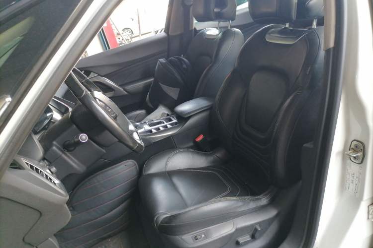 Used DS 5 2014 1.6T Luxury Edition THP160 Left Front Seat