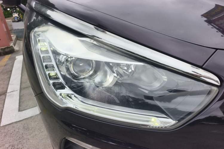 Used DS 5 2014 1.6T Luxury Edition THP200 Right Front Headlight
