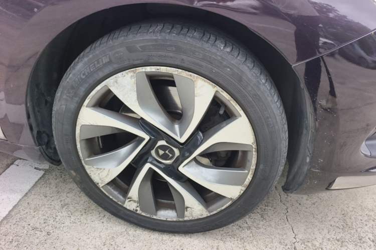 Used DS 5 2014 1.6T Luxury Edition THP200 Right Front Wheel Hub