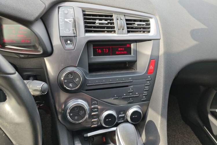 Used DS 5 2014 1.6T Elegant Version THP160 Audio And AC Panel
