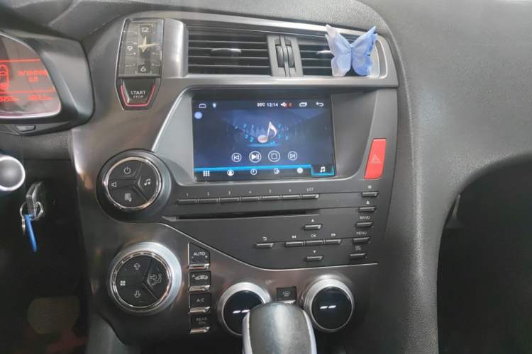 Used DS 5 2014 1.6T Elegant Version THP160 Audio And AC Panel