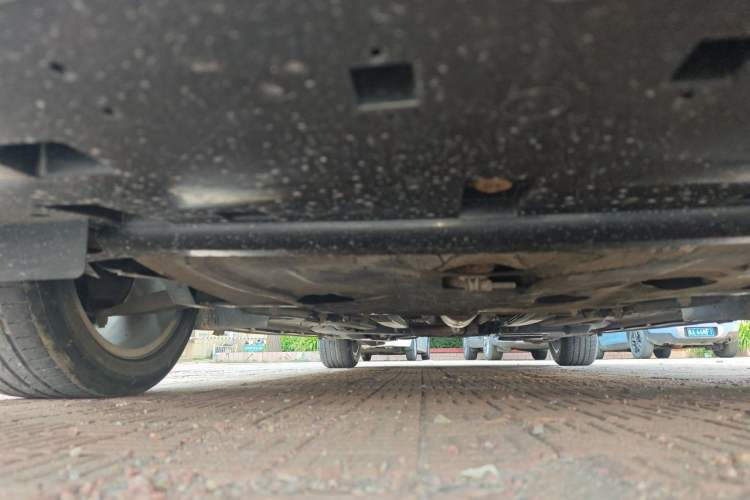 Used DS 5 2014 1.6T Luxury Edition THP160 Chassis Front