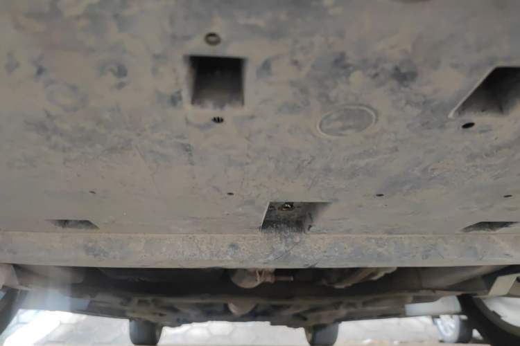 Used DS 5 2014 1.6T Elegant Version THP160 Chassis Front